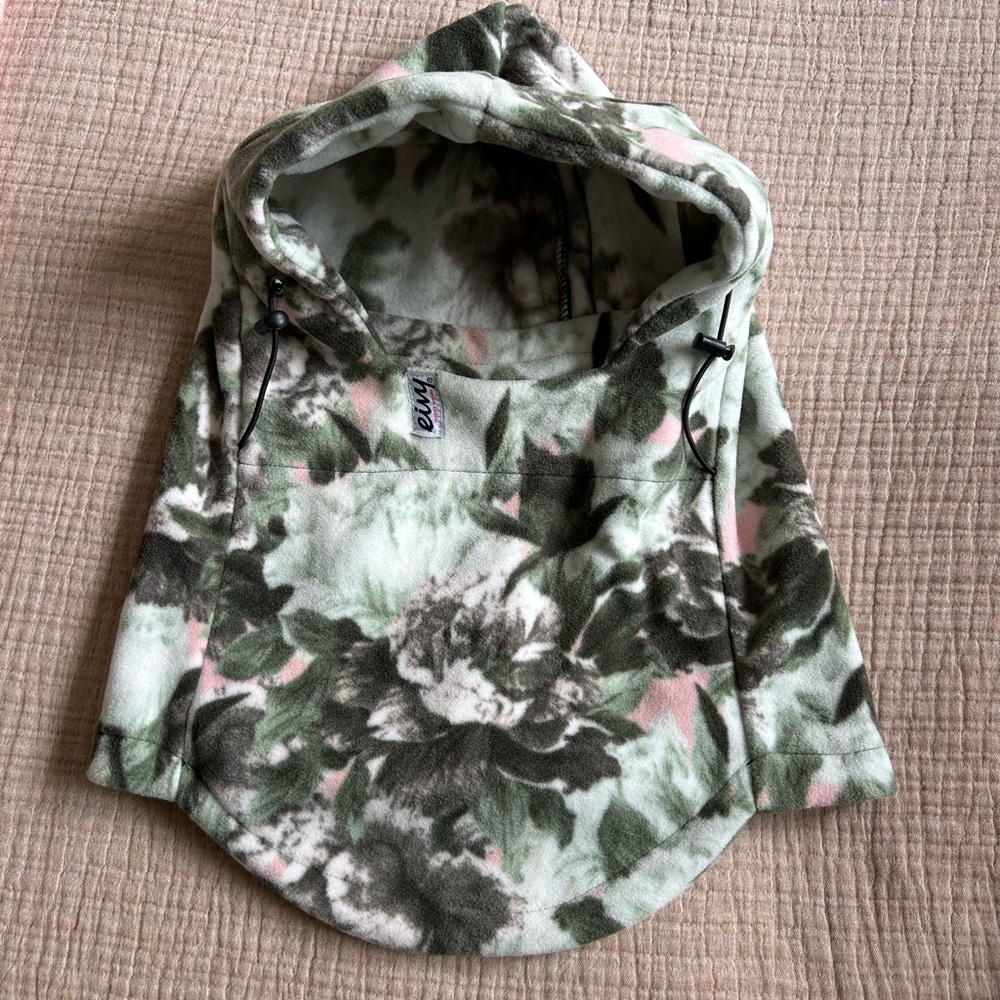 Floral Fleece Hood by Eivy
